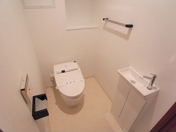 フェンテ住吉本町のトイレ