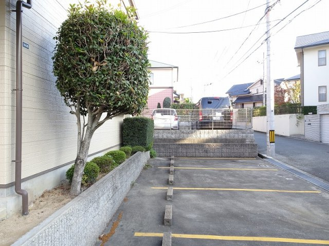 カルムメゾンの駐車場|駐車場です