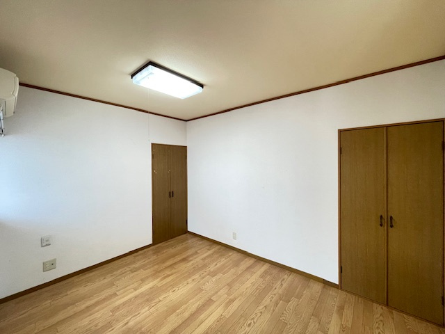 カレッジハウスニシガミⅢの収納