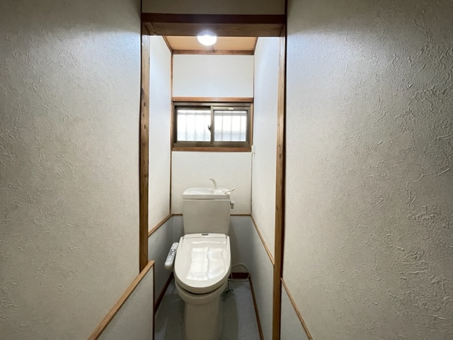 豊中市小曽根３丁目のテラスのトイレ