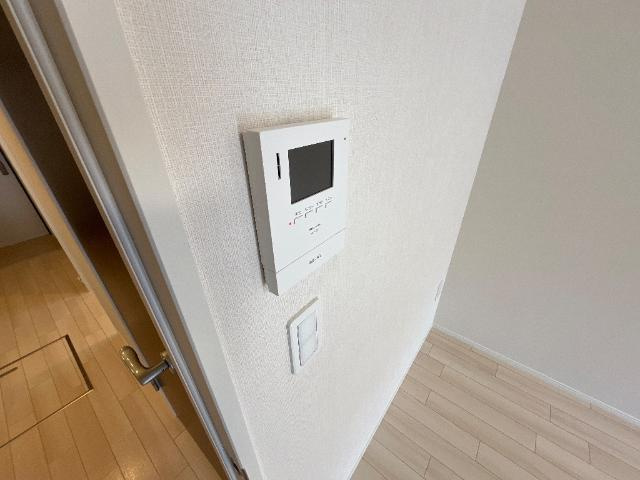 ディアコート中畝の内装|カメラ付インターホン