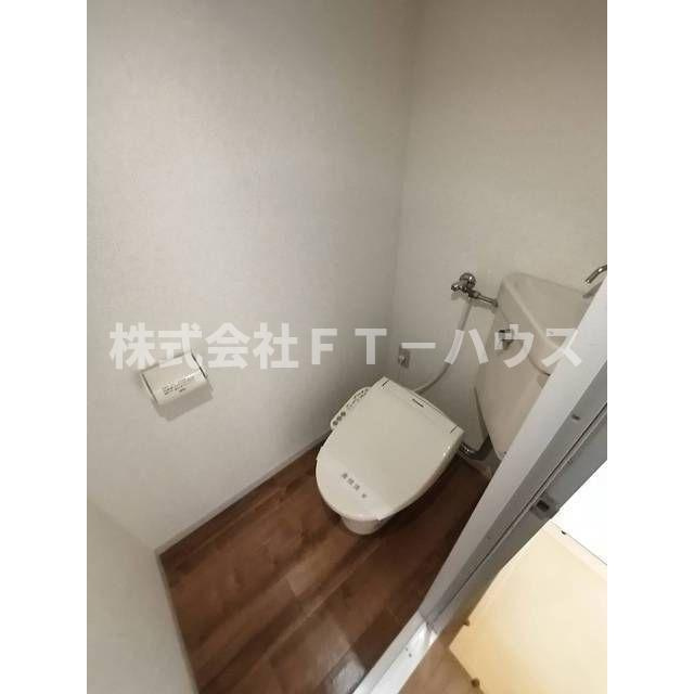 プレジール秋のトイレ