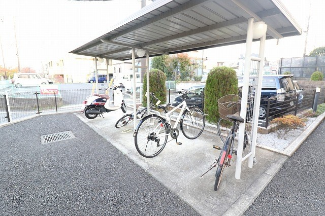 ☆屋根付き駐輪場☆