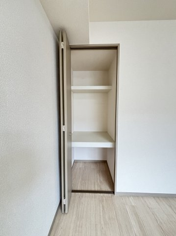 サンハイム井上Cの収納|イメージ203号室の写真