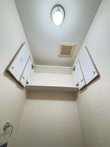 サンハイム井上Cの収納|イメージ203号室の写真