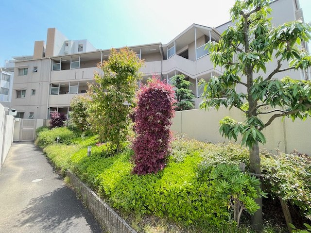 スカイハイツ曽根の外観