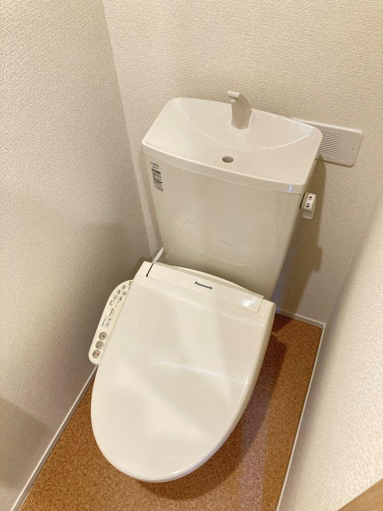 エルメゾン寿町のトイレ