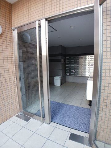ケイマイティのエントランス