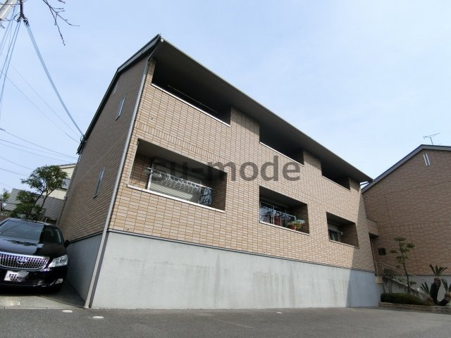 春日丘ヒルズの外観