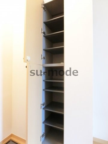 春日丘ヒルズの収納