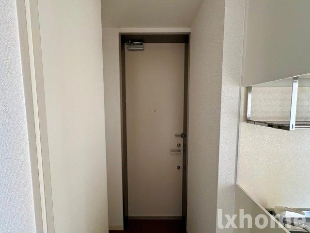 へーベルメゾン信の玄関