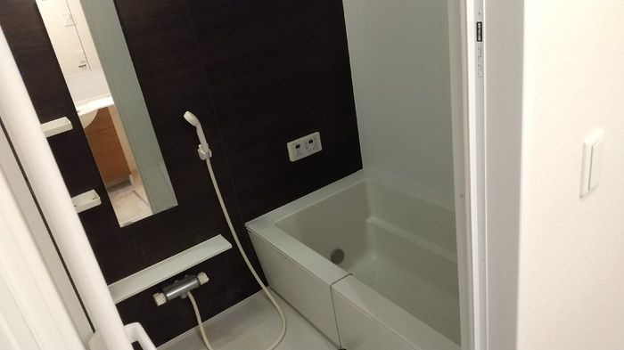 D-roomアンの浴室