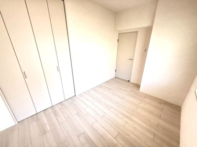 【洋室】 | グリーンタウン茨木　６番館 | ■間取りは和室から洋室に変更しクローゼットがあります。