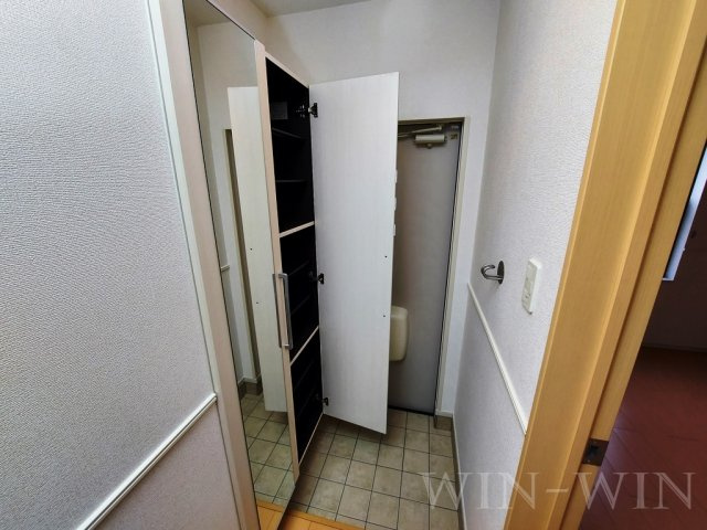 ヴィラ ブルーモントⅠの玄関