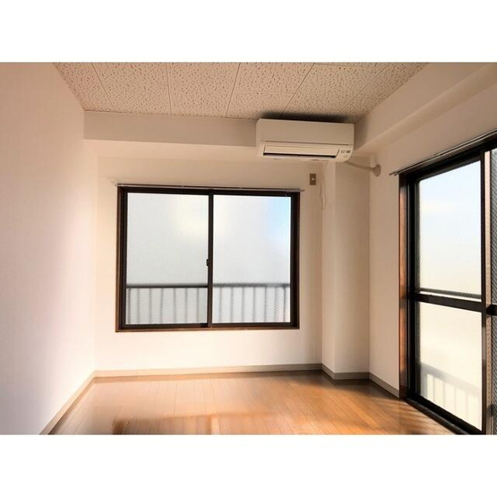 【寝室】