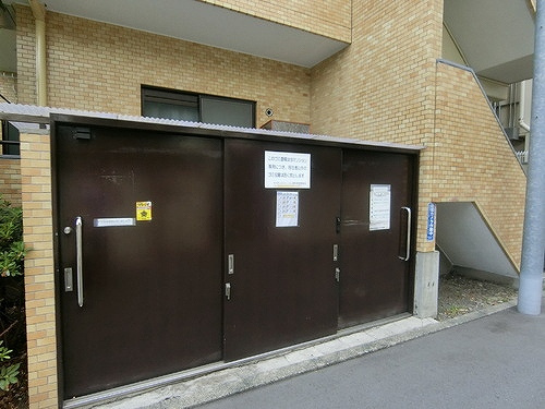 ライオンズマンション調布南のその他|ごみ置き場　※2026年8月撮影