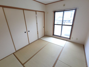 【寝室】