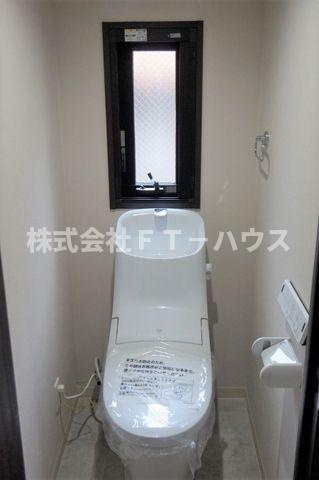 ＰＡＲＫＳＩＤＥ　ＲＥＳＩＤＥＮＣＥ　ＧＹＯＴＯＫＵ(E-185)のトイレ