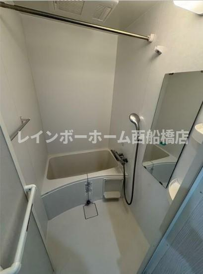 Babylon船橋法典の浴室