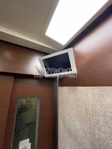 リヴシティ新御徒町のその他共用部分|エレベーター内モニター