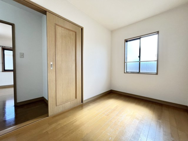 下妻市下妻丙-4 リフォーム物件　のその他|〇納戸〇
荷物や趣味が増えても安心の収納スペースを完備！
2026年9月撮影
