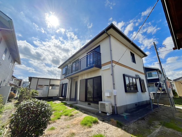 下妻市下妻丙-4 リフォーム物件　の外観|約121坪！物置、倉庫付きの土地広物件です（＾＾）
2026年9月撮影