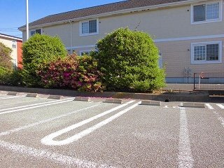 パル・フレッサの駐車場|駐車場があります