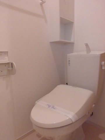 クレメント・輝Ⅱのトイレ|ゆったりとした空間のトイレです