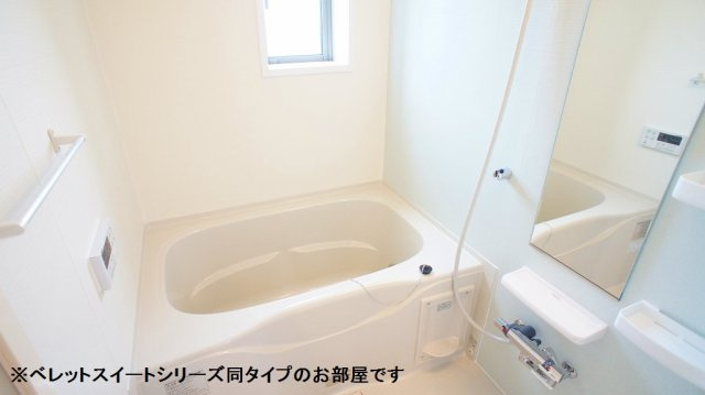 セレッソ入輪戸Ⅱの浴室|日々の疲れを癒すお風呂付です