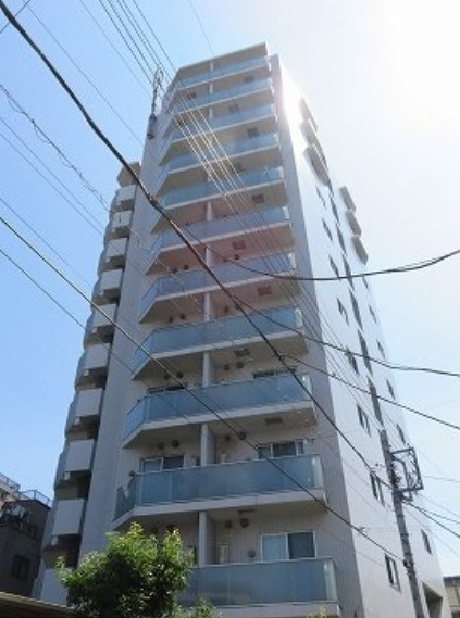 ウィスティリア大森山王の外観