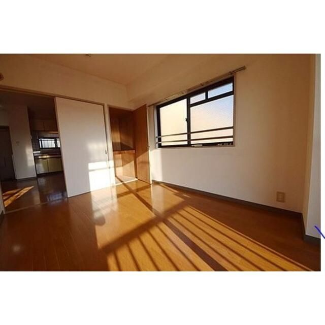 【寝室】