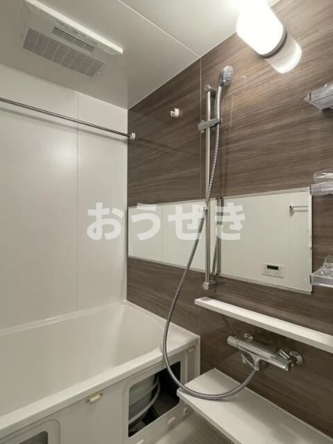 クリスタルガーデン　ソレイユの浴室