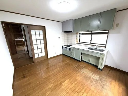 【設備】 | 神戸町新大坪貸家