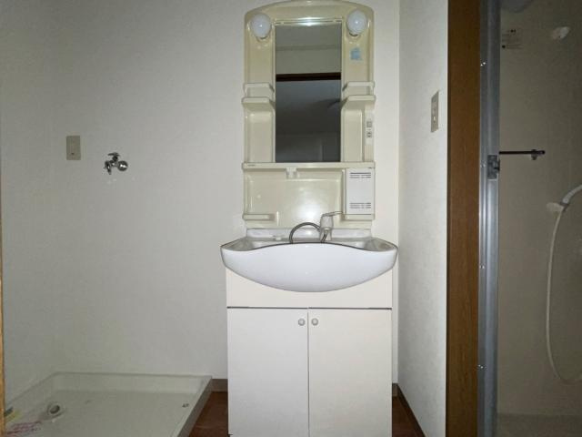 サンパレスハイムの洗面所|洗髪洗面化粧台