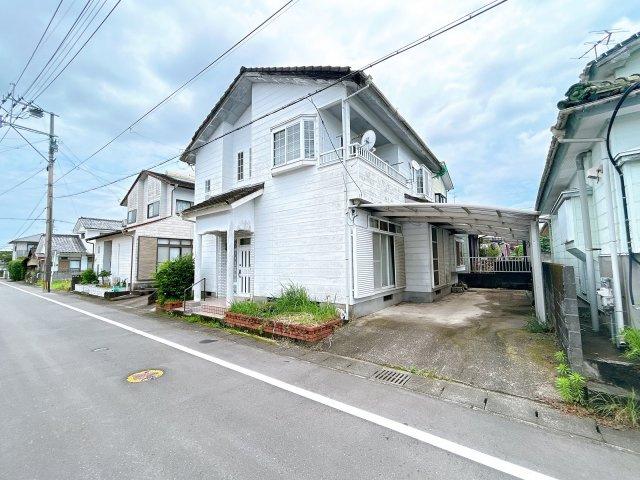都城市菖蒲原町の中古一戸建の外観