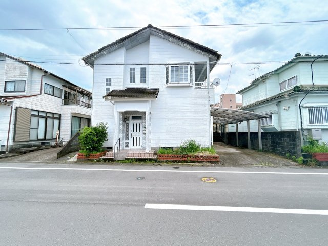 都城市菖蒲原町の中古一戸建の外観