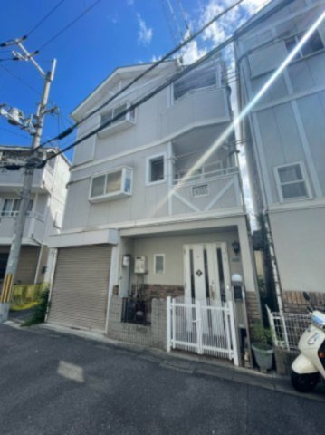 門真市巣本町