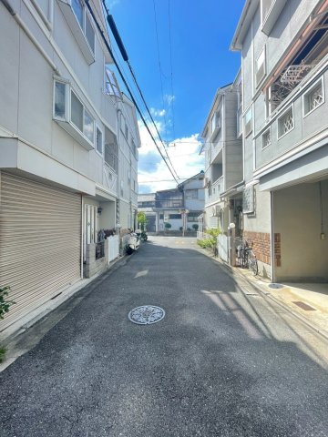 門真市巣本町の前面道路含む現地写真