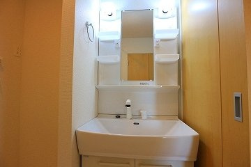 クンブレーカーサの洗面所