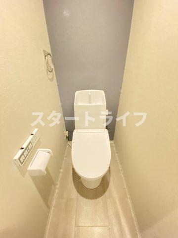 大阪市淀川区西中島２丁目の賃貸マンションのトイレ