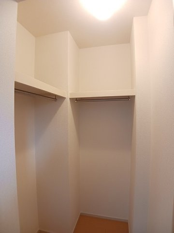 ハイツ幸栄の収納