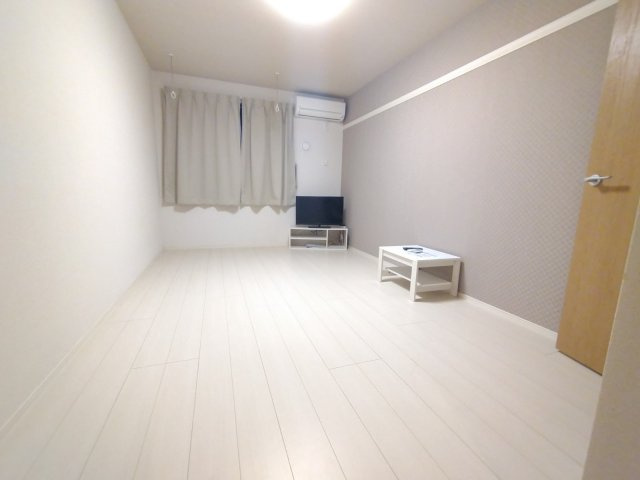 【居間・リビング】 | クレイノオトーニョ