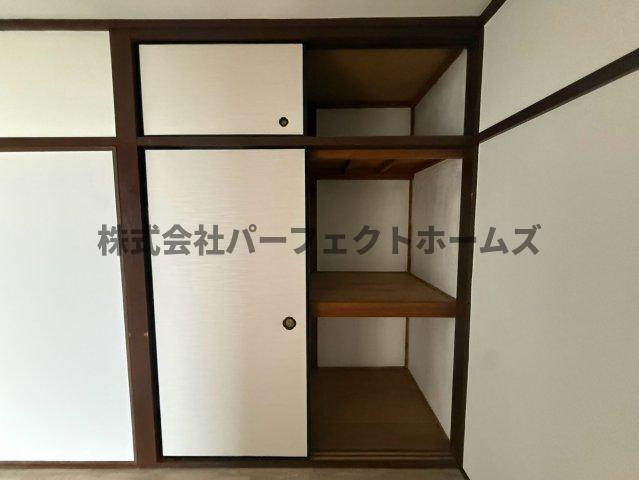 点野1丁目戸建　賃貸の収納|収納スペース豊富です