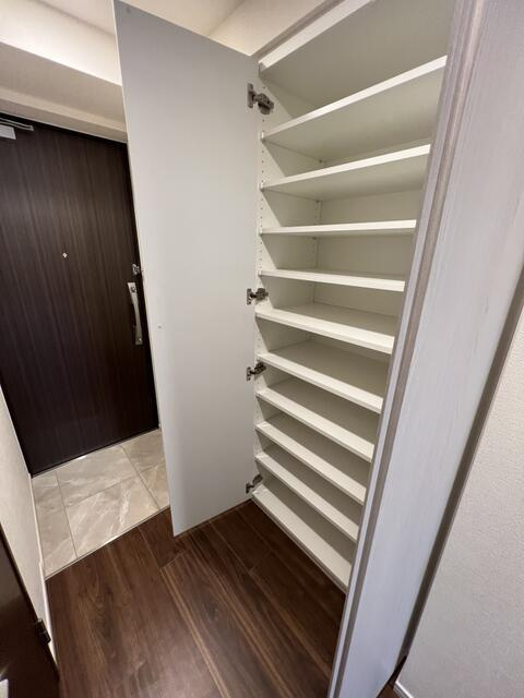 ＳＨＯＫＥＮ　Ｒｅｓｉｄｅｎｃｅ高島平Ⅰの収納