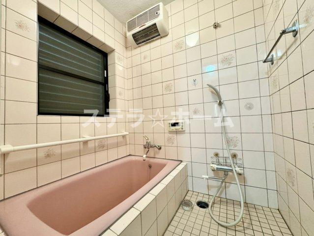 豊里6 中古戸建の浴室|ゆったり過ごせるお風呂です