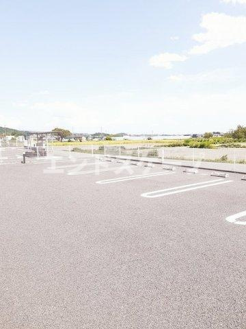 アルエット　Ⅱの駐車場|高崎、前橋のお部屋探しはエンドスケープまで！お客様の理想お聞かせ下さい♪