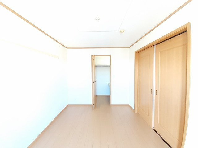 パル　レジデンス三番割Ｂの収納