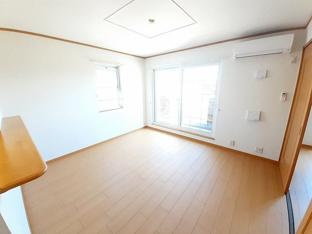 パル　レジデンス三番割Ｂの居間・リビング