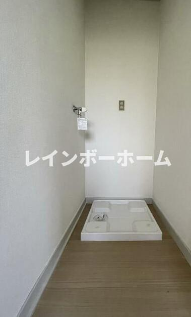 大原ビルの居間・リビング