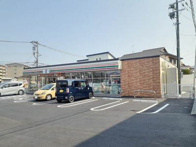 【周辺】 | アベンシスパーク　Ｂ | セブンイレブン粕屋若宮1丁目店まで700m